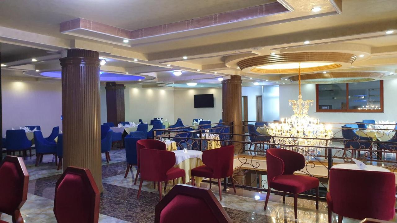 Moonlight Hotel Adis Abeba Exterior foto